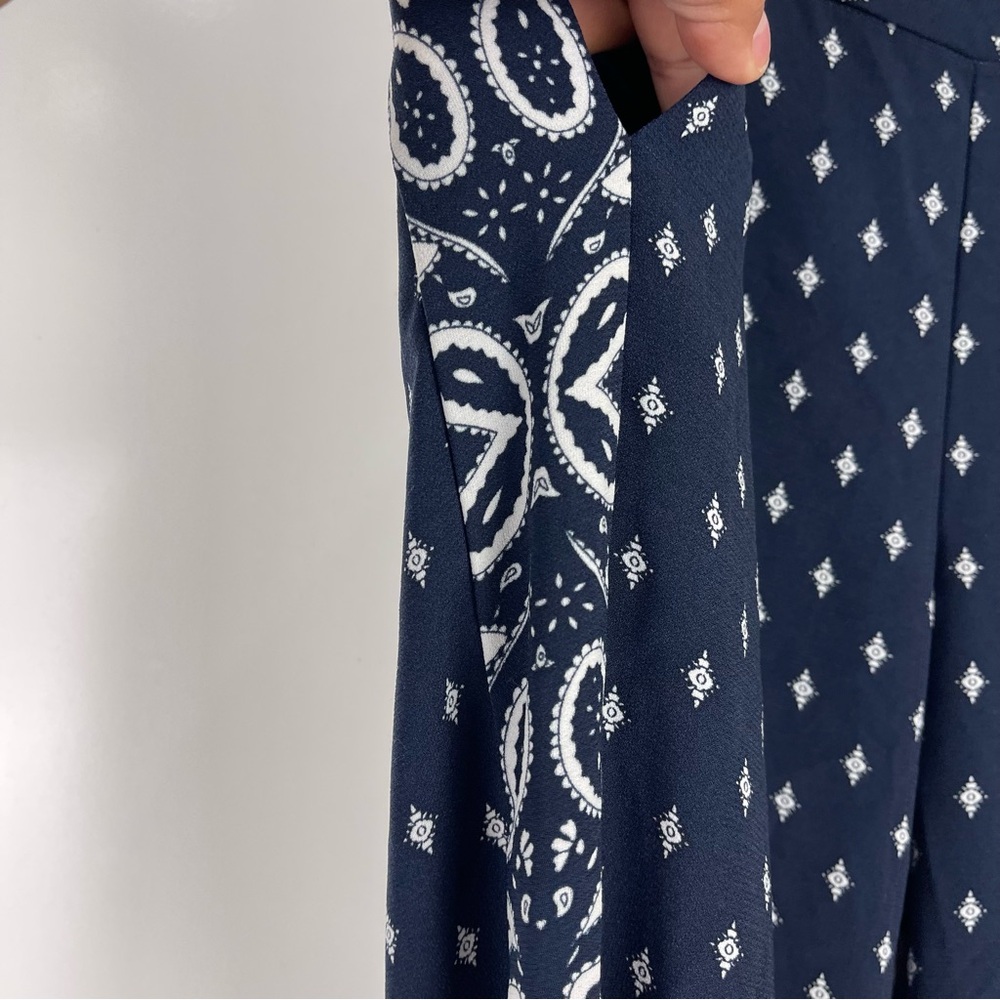Cabi Trackstar Wide Leg Pants Women’s Blue Print Pull On Casual Resort Office - Picture 7 of 9